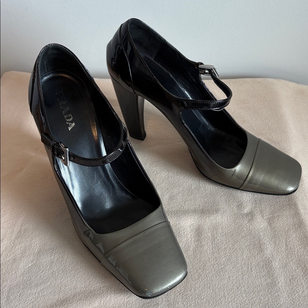 Prada Ombré Patent Leather Mary Jane Pumps - IT 39